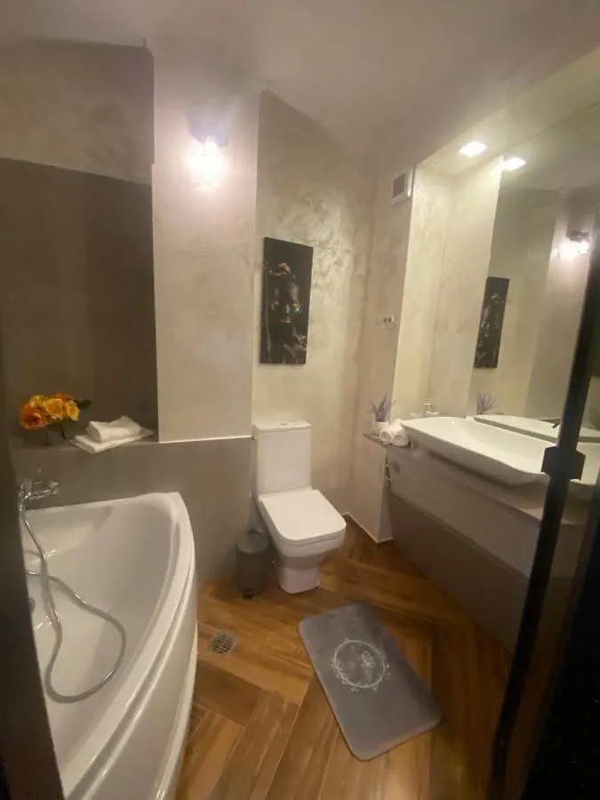 Victoriei Deluxe Suites Bucharest Apartment